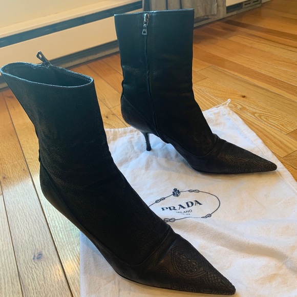 Authentic Prada pointed toe suede ankle booty - Picture 7 of 14